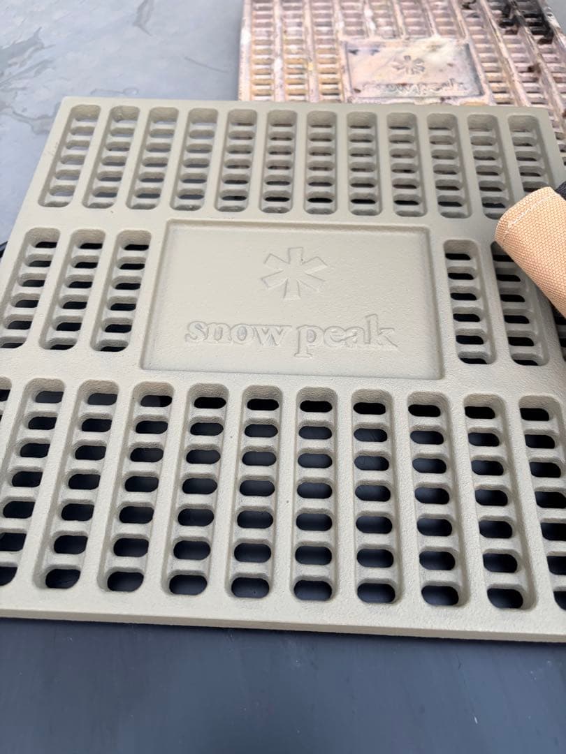 フルpeak焚き火台L炭焼き台LMの両方付きLは未使用収納バッグ付き