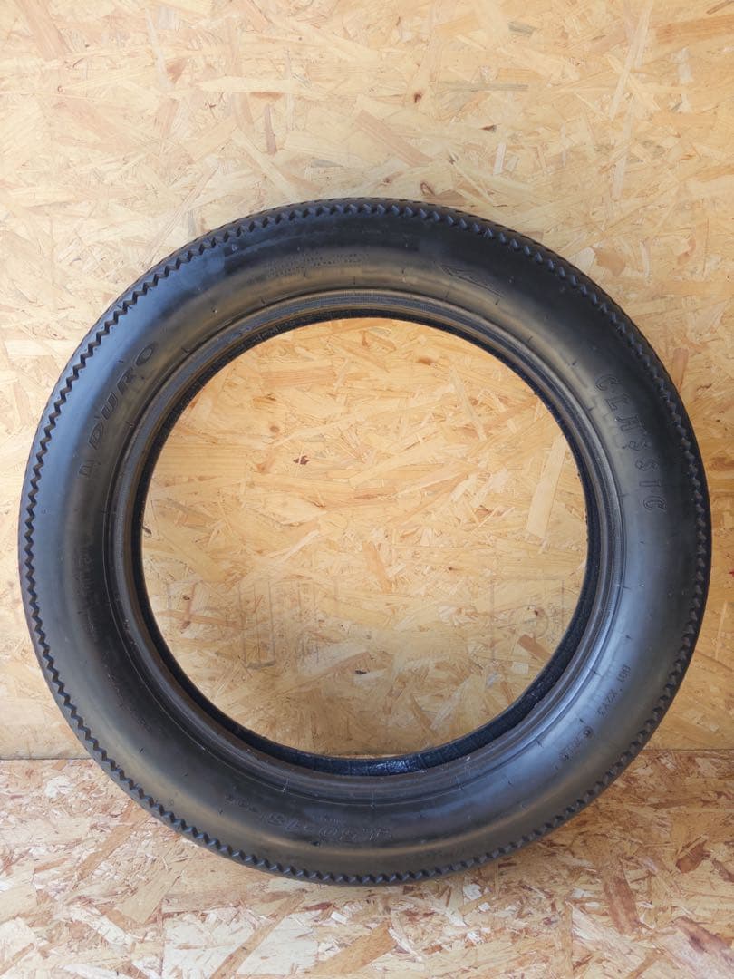 DURO CLASSIC タイヤ　2本