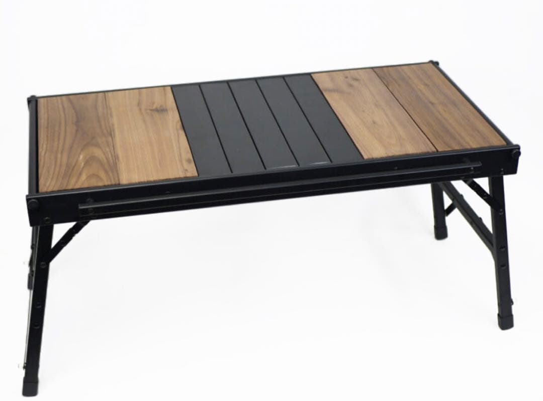 ラーテルワークス　テーブル