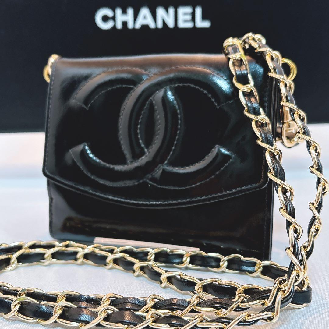 【シャネル】パテントレザー ココマーク Wホック 折財布 チェーンウォレット 黒