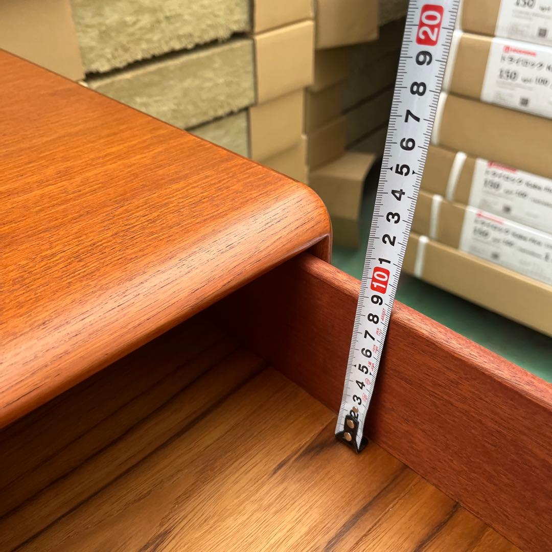 マドセン　サイドボード