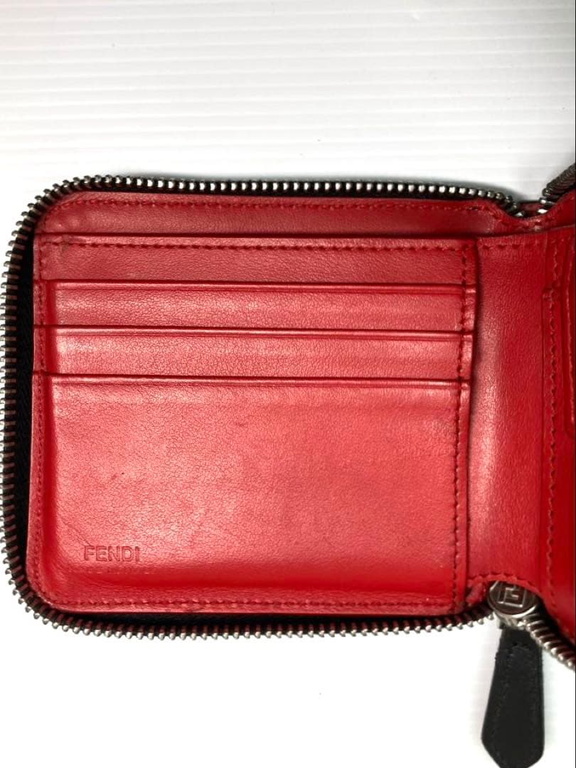 フェンディ　モンスター　バグズ アイ　レザー　ラウンドファスナー　二つ折り財布