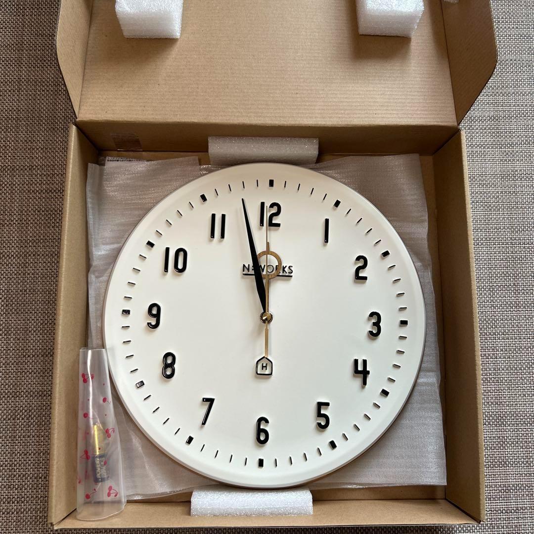 interform kemppi CL-3931天然木製三針柱壁掛時計アナログ白