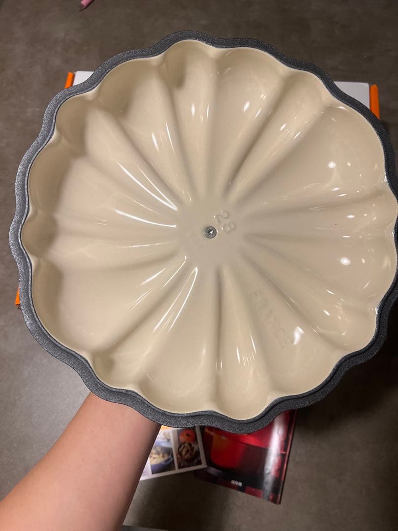 ル・クルーゼ　シグニチャー ビュッフェ・キャセロール・パンプキン 28cm