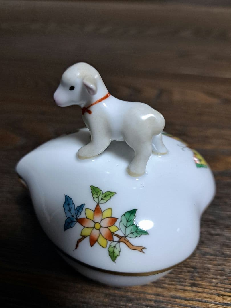 (お値下)　新品　Herend 陶磁器 　ひつじ 　ヴィクトリア　ボンボニエール
