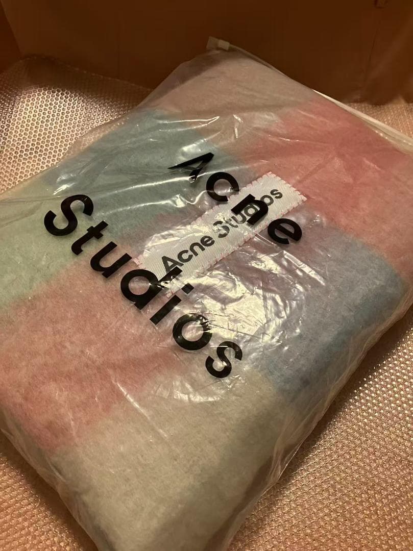 新品未使用　Acne Studios モヘアチェックスカーフ　マフラー