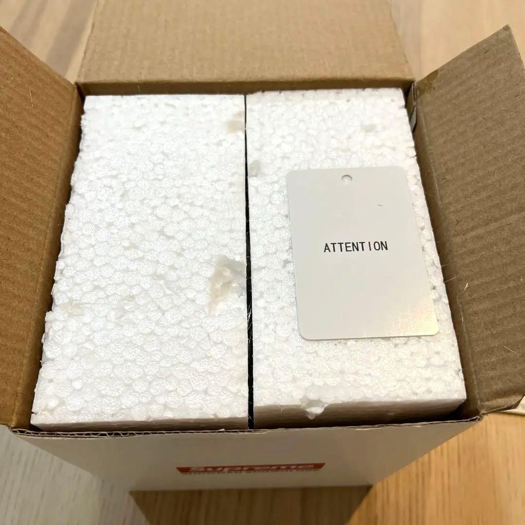 置物 Supreme MAN GLOBE