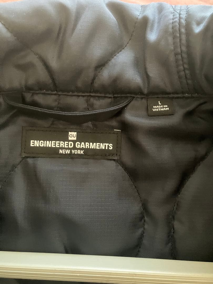 GU x ENGINEERED GARMENTS パデッドシェルパーカ ネイビー