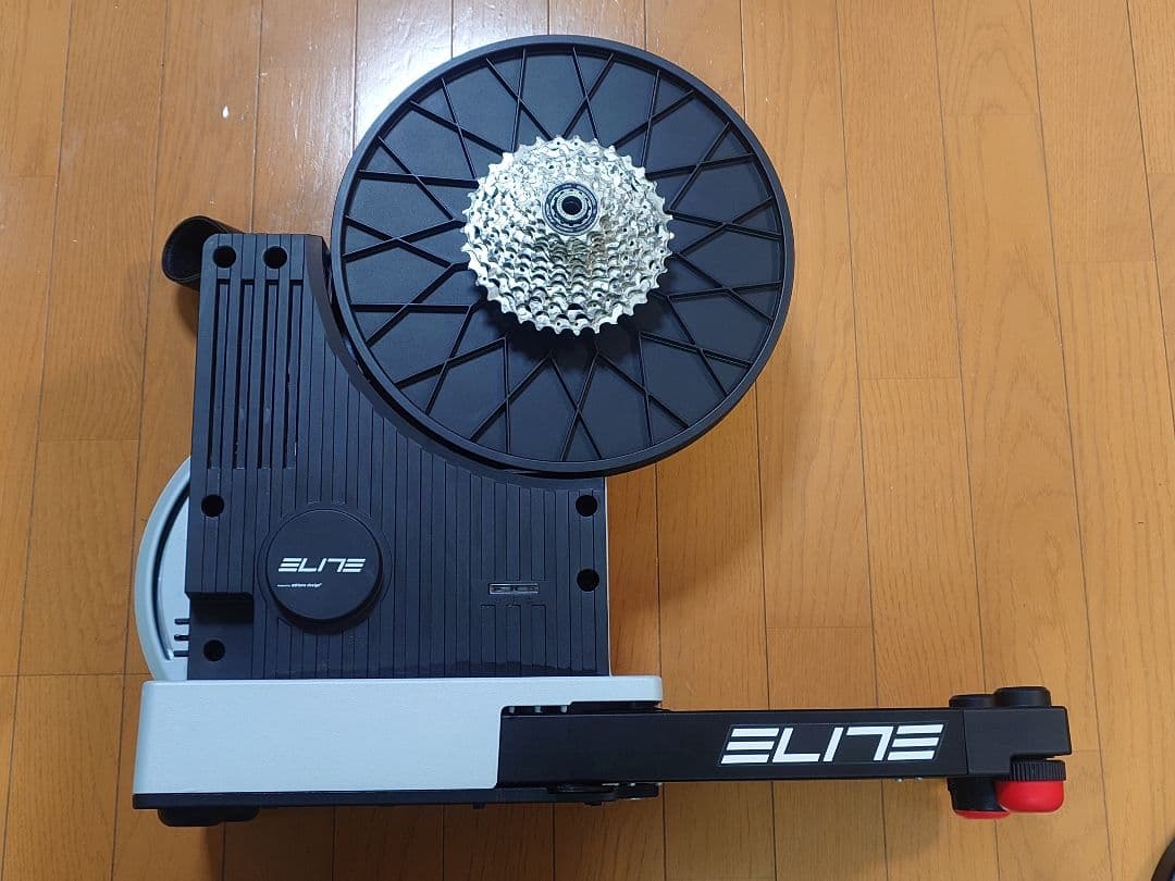 ELITE JUSTO ホームトレーナー Zwift対応