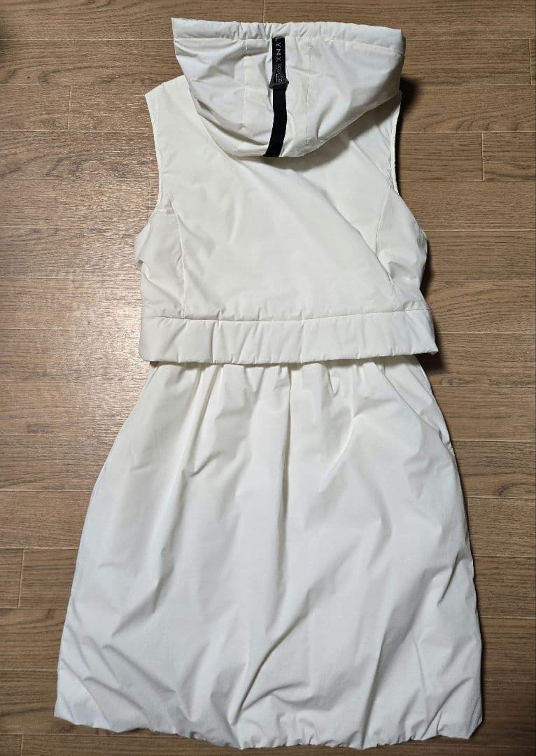 ❣️新品、未使用❣️リンクスLynx韓国レディース 中綿ワンピース❣️サイズM