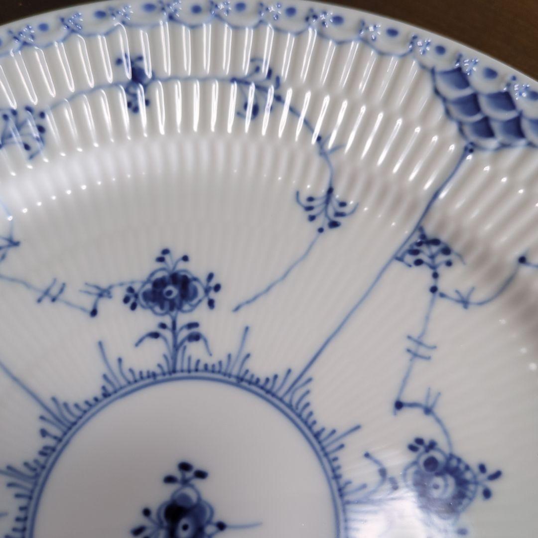 専用　ロイヤルコペンハーゲン　青い花模様の陶磁器皿 27.5cm