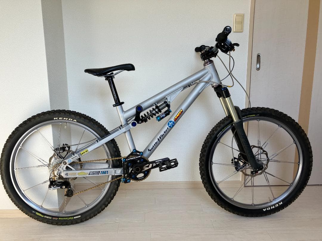 saharaさま専用　Transition ボトルロケット送料無料！