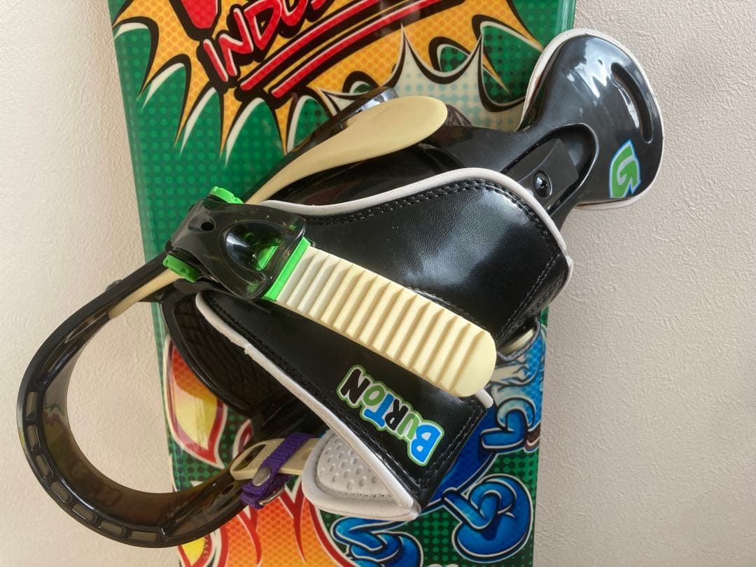 WORLD INDUSTRIES スノーボード バインディング付き