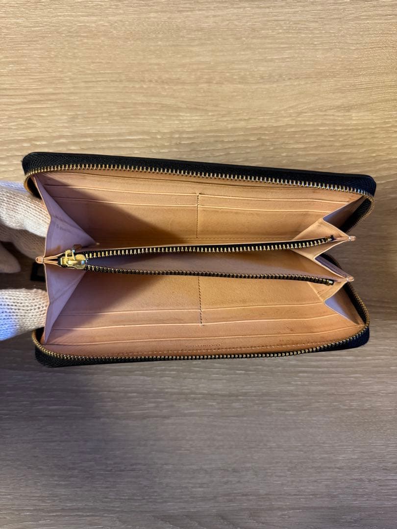 ココマイスター ラウンドジップ財布