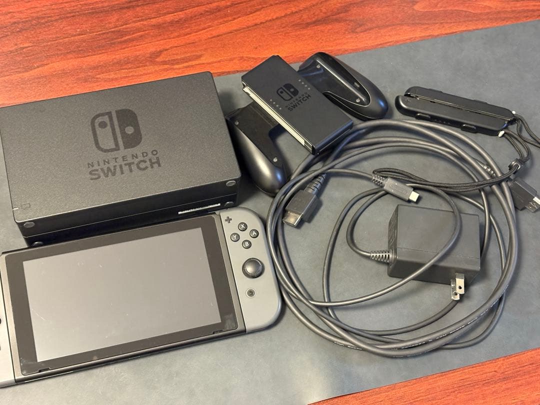 Nintendo Switch 本体 グレー ドック+付属品付き