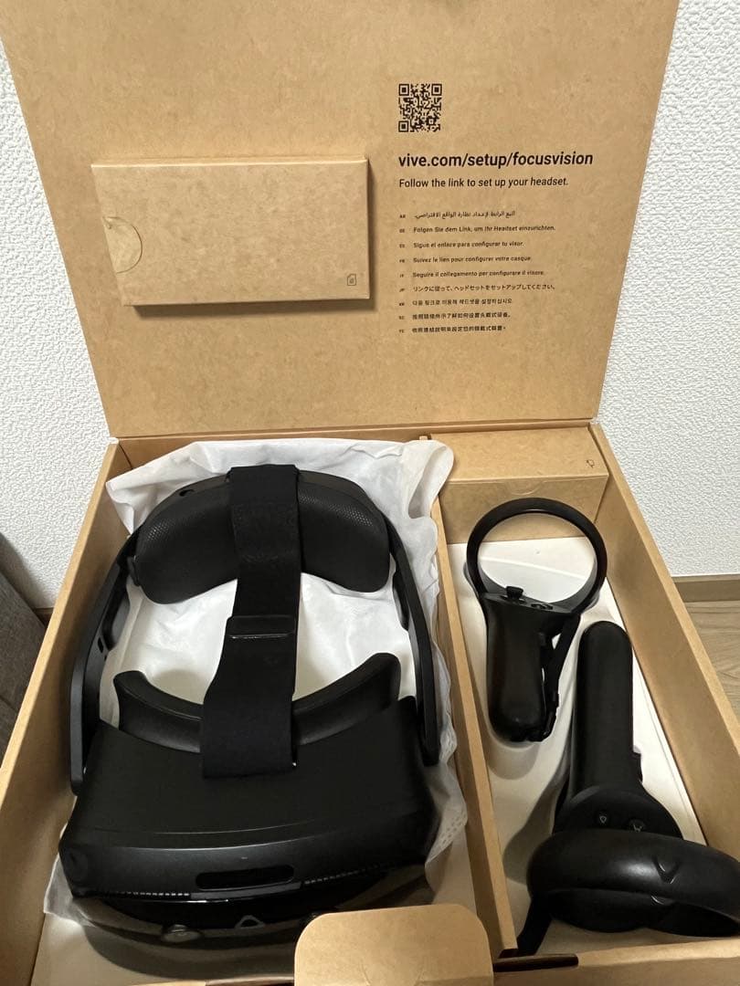 VIVE FOCUS VISION VRヘッドセット