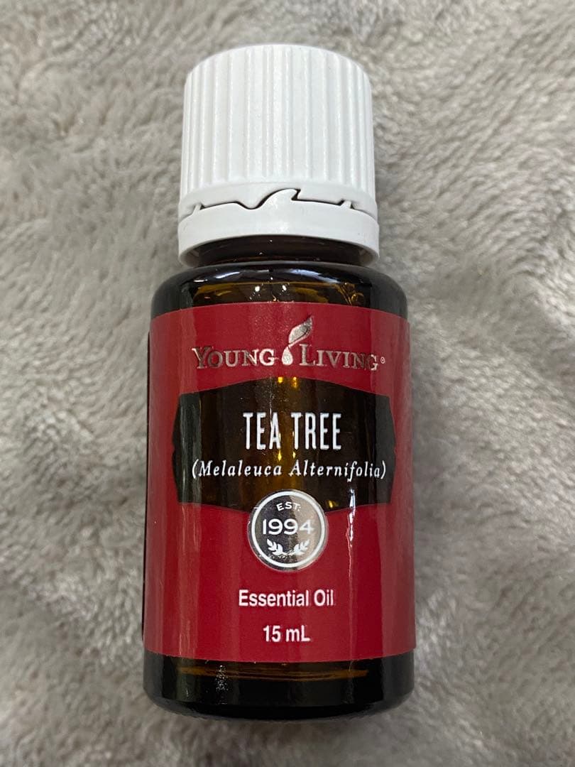 【新品未開封】ヤングリヴィング ラベンダー&レモン&ティートゥリー15ml