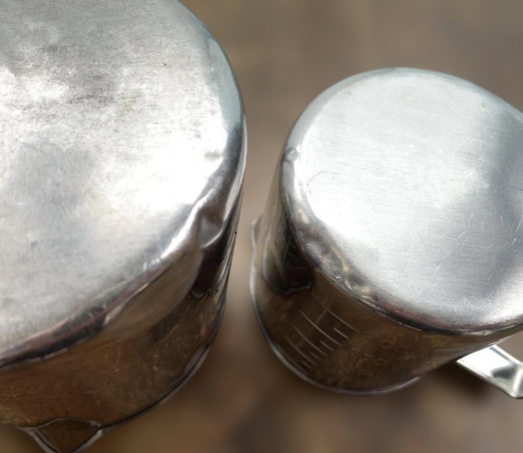 ステンレス製 キッチンポット1個＋軽量カップ 2ℓ×3・1ℓ×1・500ml×2