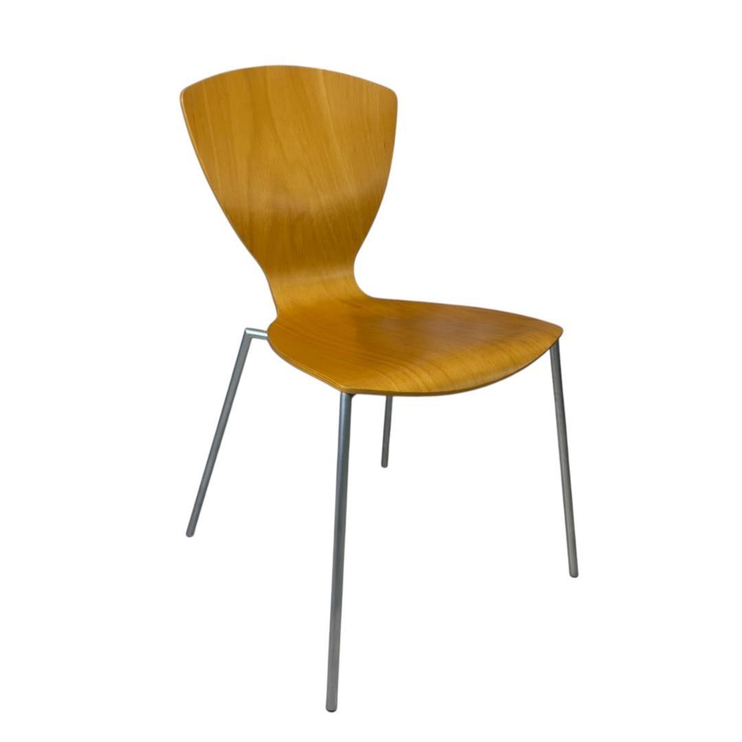 Danerka ダネルカ スタッキングチェア デンマーク製