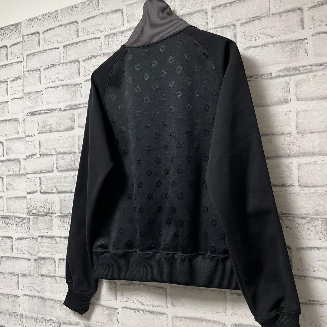 美品！Onitsuka Tiger トラックジャケット 刺繍ロゴ