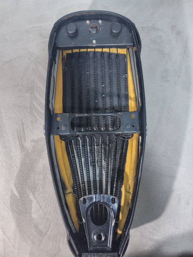 ラージベスパ用　純正風シート