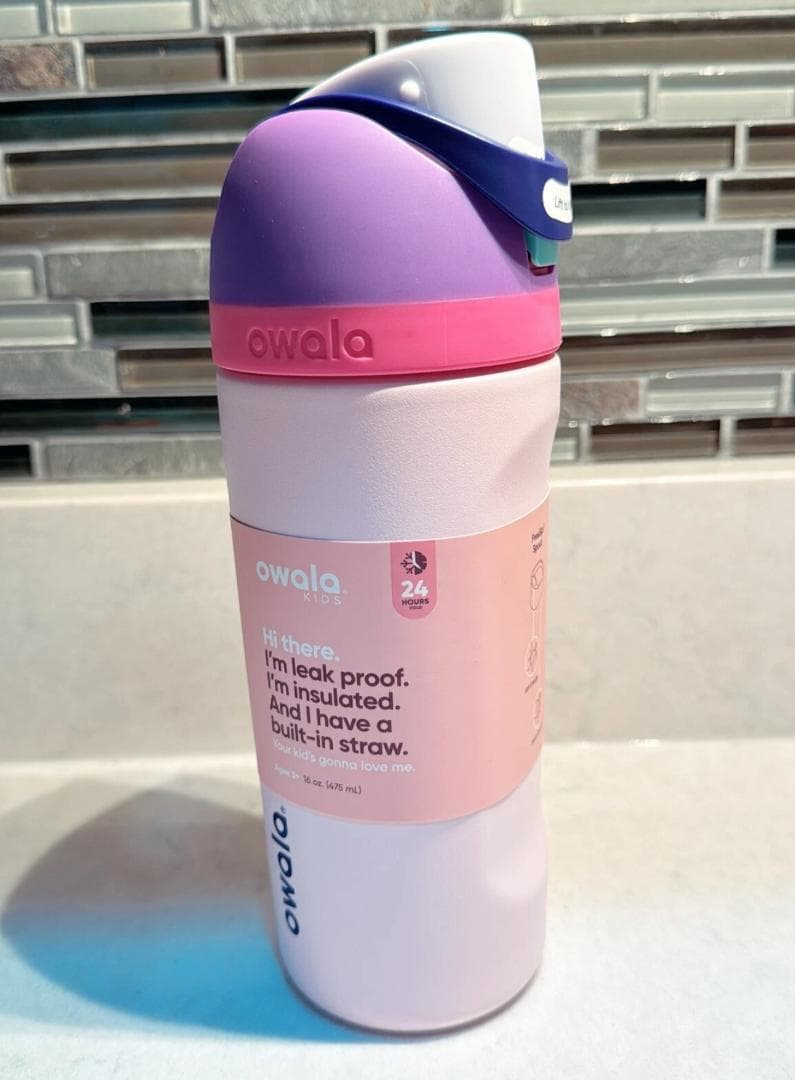 Owala FreeSip 子ども用水筒 ストロー内蔵 16オンス