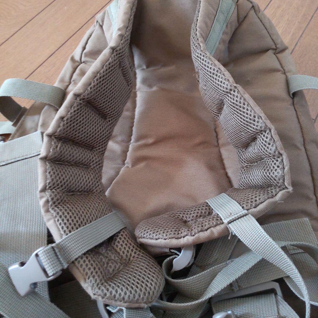 米海兵隊放出品/SOCミリタリーバックパック カラー/コヨ−テ