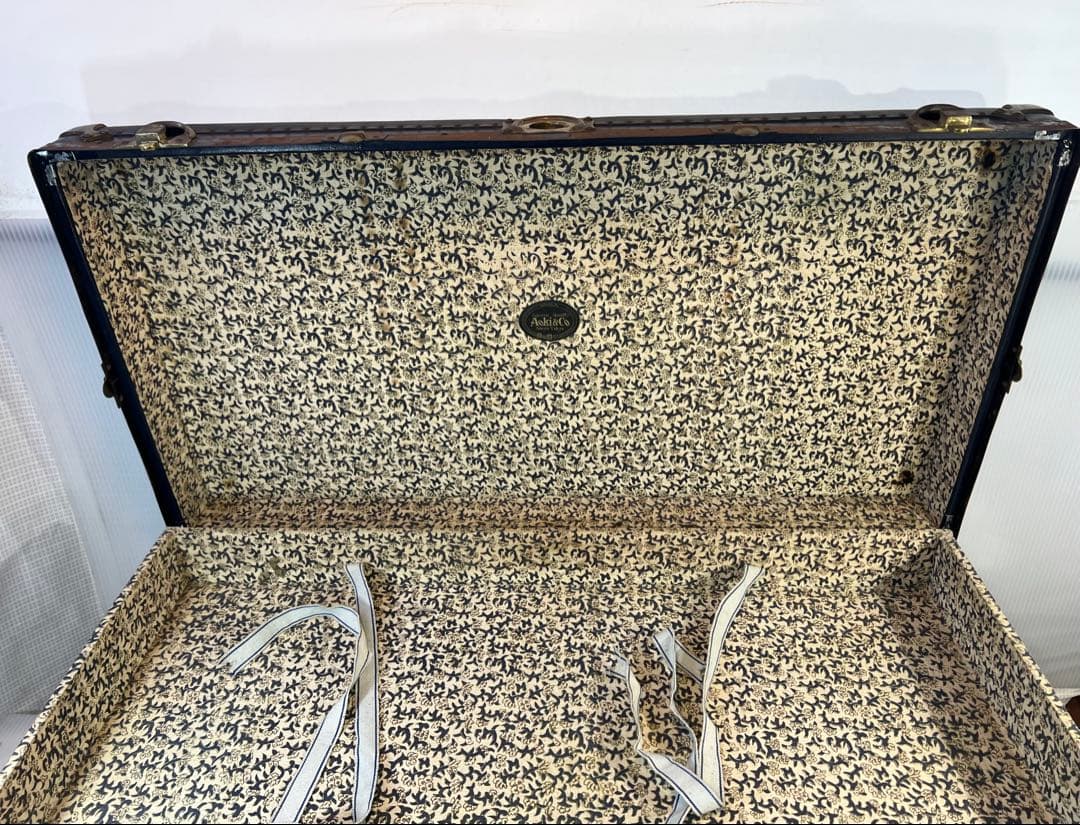 ネイビー 大型トランク 鍵付き