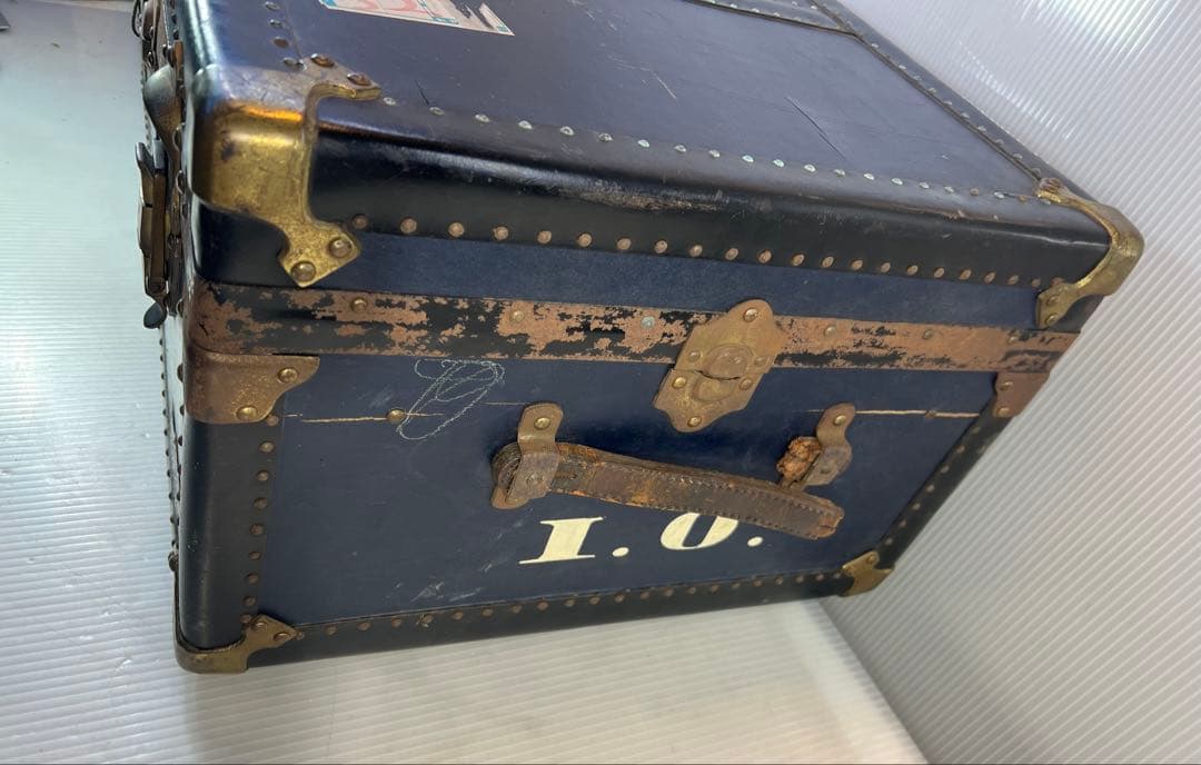 ネイビー 大型トランク 鍵付き