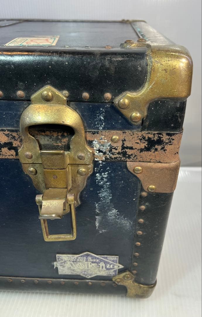 ネイビー 大型トランク 鍵付き