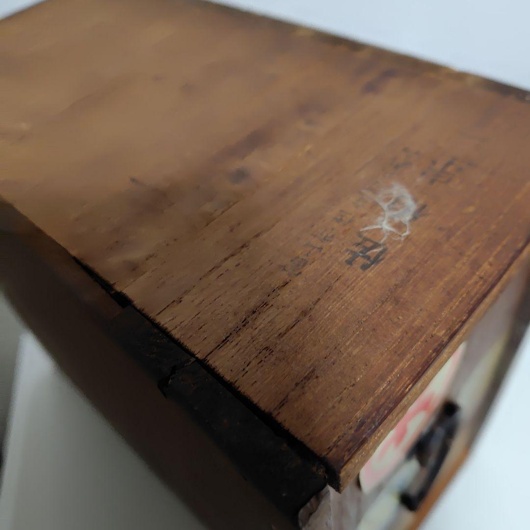 富山、年代物薬箱、本桐製今では入手困難品です。