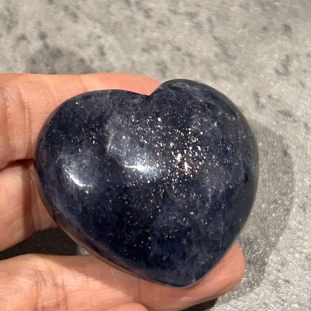 ⭐︎天然石　アイオライト　サンストーン共生　ハート