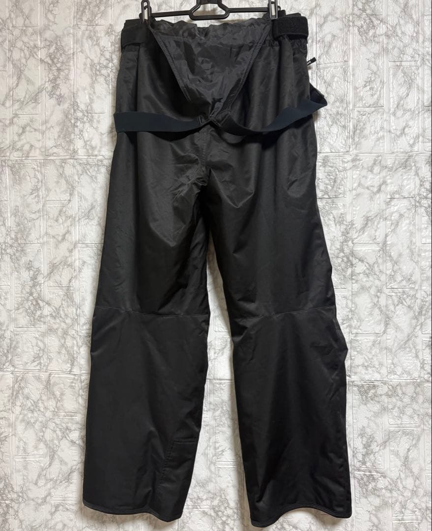 ★良品★デサントDESCENTEスキーウェア　スノボウェア　メンズ　L