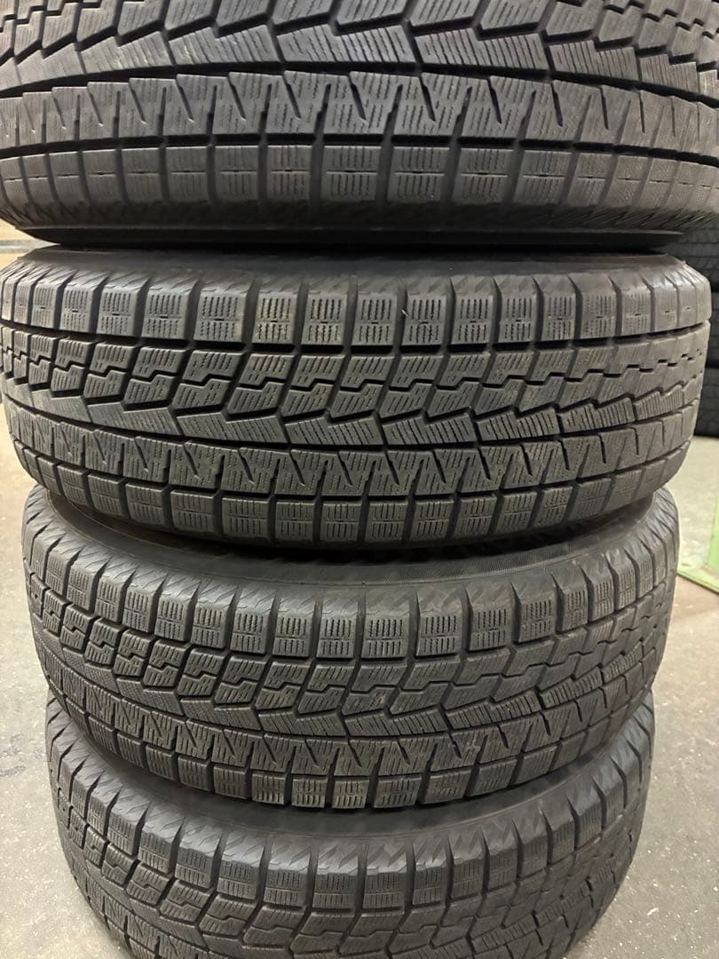 新型フリード用★希少品185/65R15スタッドレスセット❗️