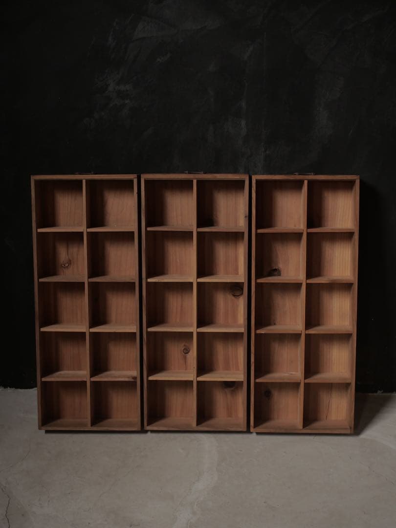 三杯　マス目　抽斗　小引き出し　小抽斗　古家具　古道具　アンティーク　昭和レトロ