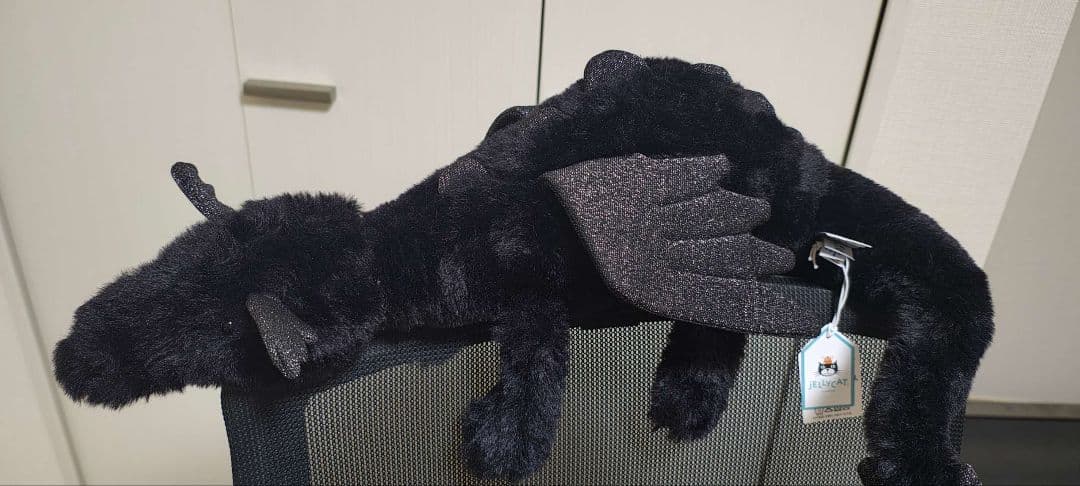 Onyx Dragon ぬいぐるみ 黒いドラゴン