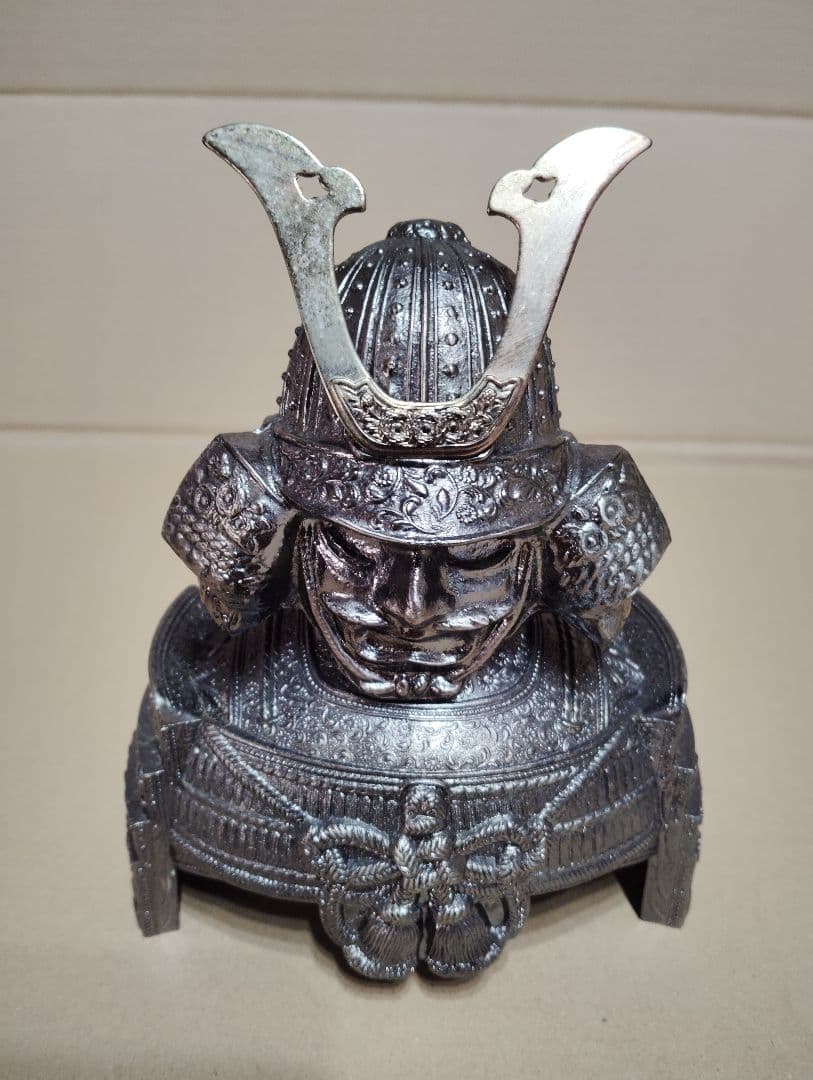 ニッカ　ボトルカバー　侍　鎧兜