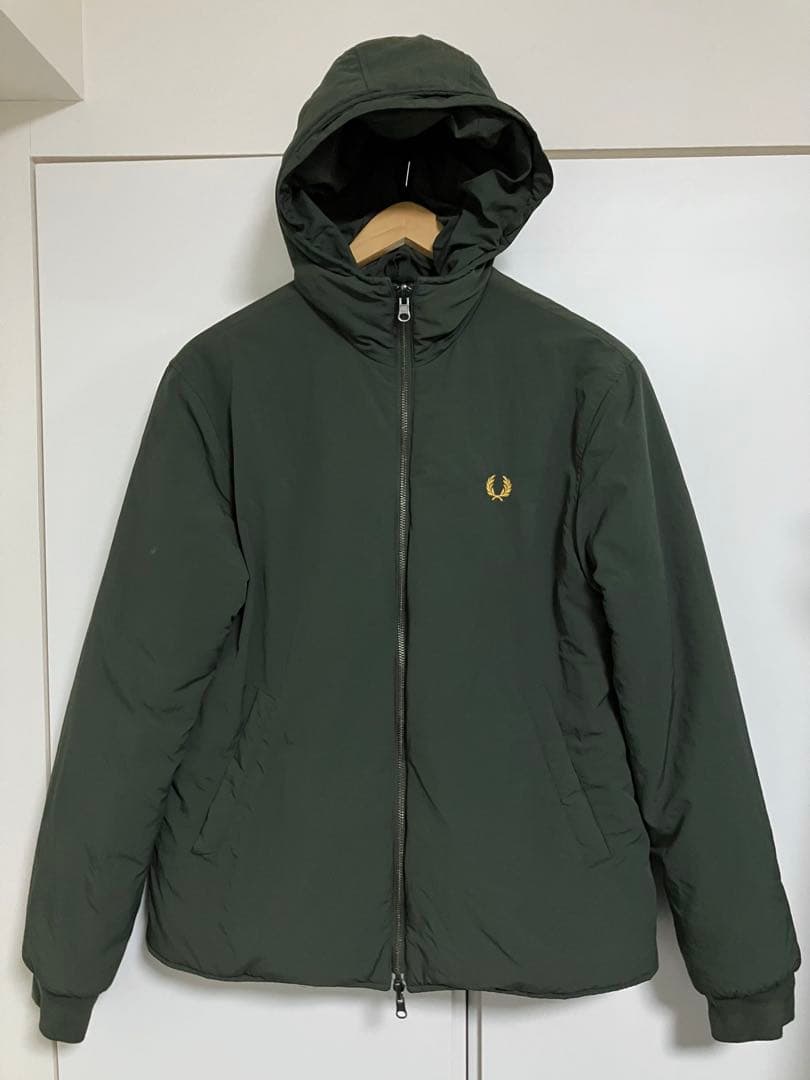 FRED PERRYフレッドペリーのブルゾンジャケット　Mサイズ/送料無料