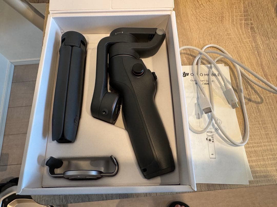 DJI Osmo Mobile 6 スマートフォンスタビライザー 美品