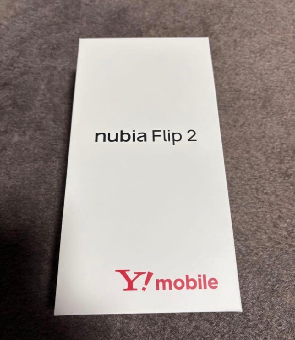 【新品未使用】nubia Flip 2 A404ZT ホワイト