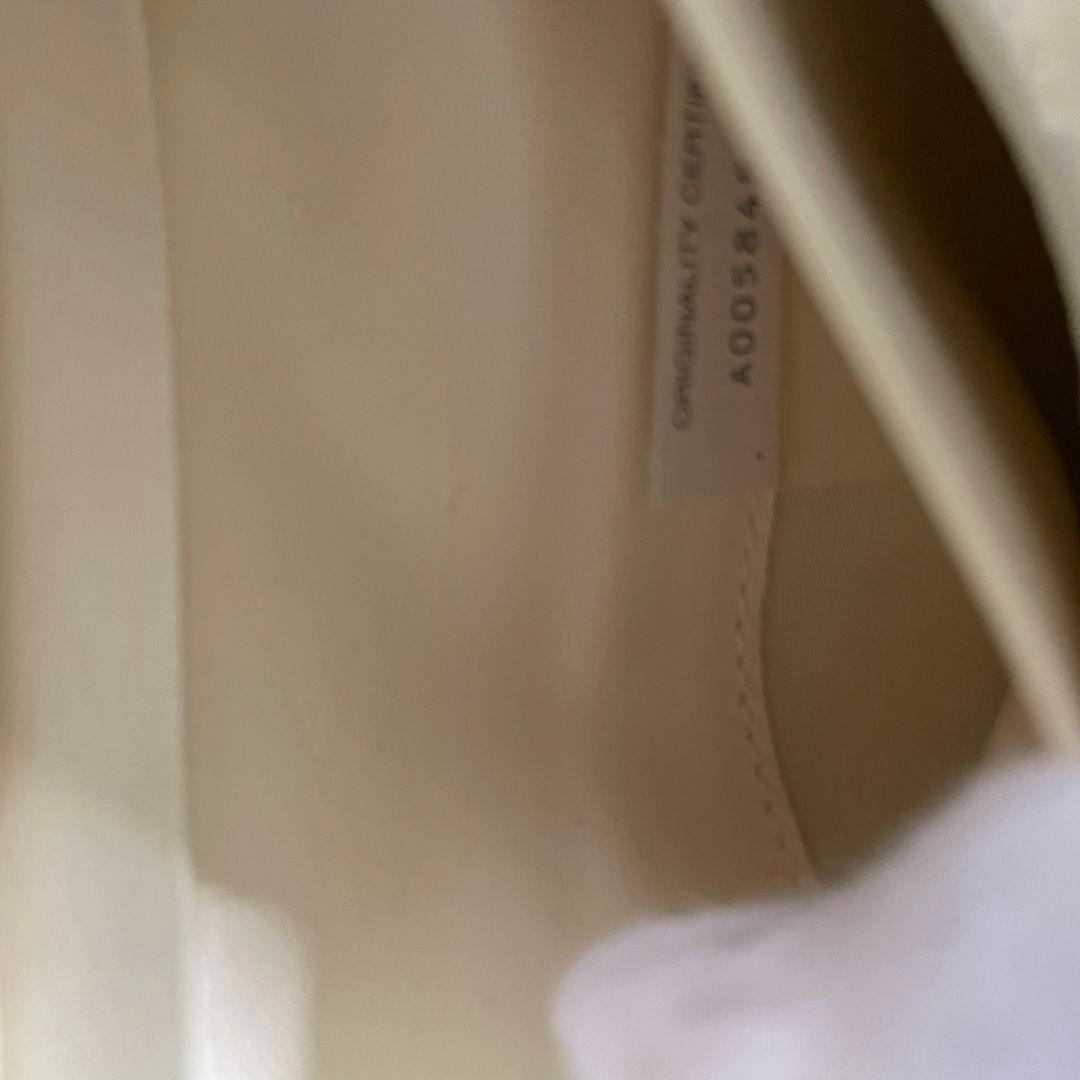 ボッテガヴェネタ カセット マキシ イントレチャート 二つ折り 財布 イエロー