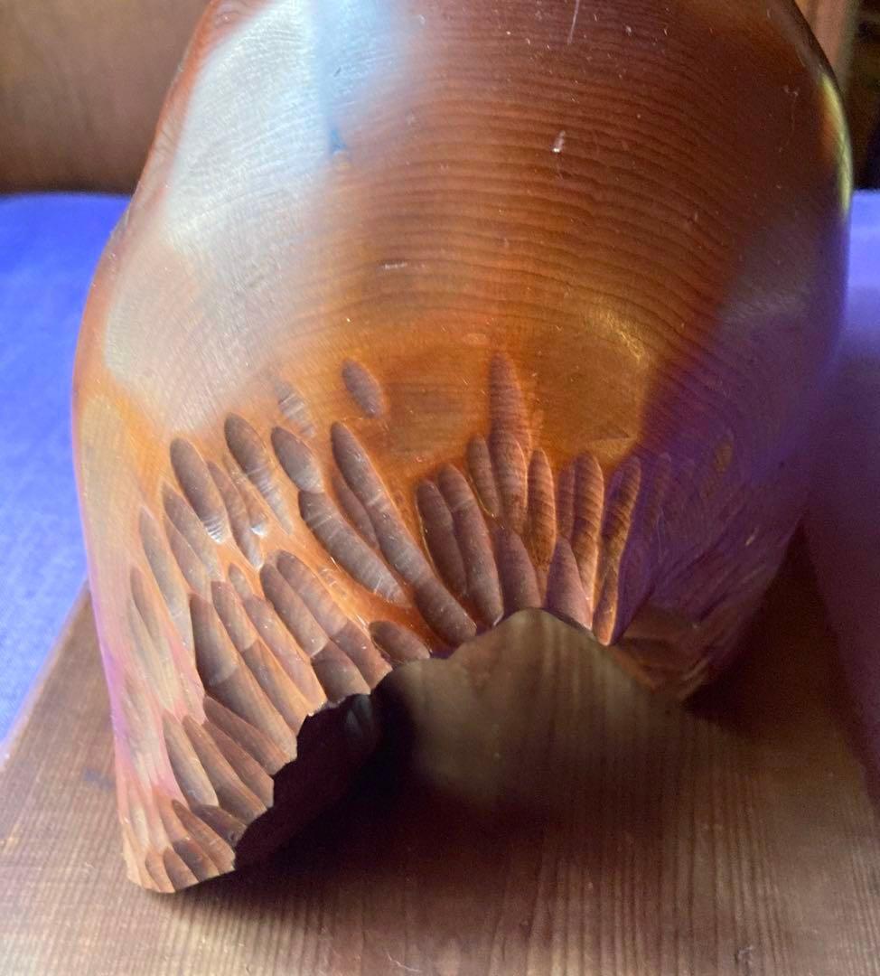 木製クマ彫刻 手彫り インテリア　作家もの　哲也作　台座立札あり　吼え熊　毛彫り