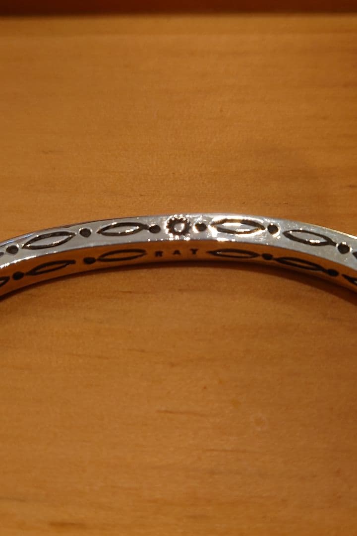 RAY ADAKAI ナバホ レイアダカイ シルバーバングル