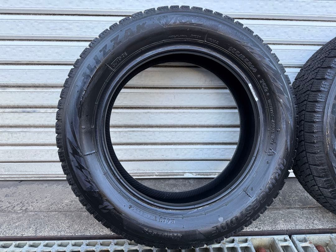 VRX2 冬タイヤ 155/65R14 ×4本 中古