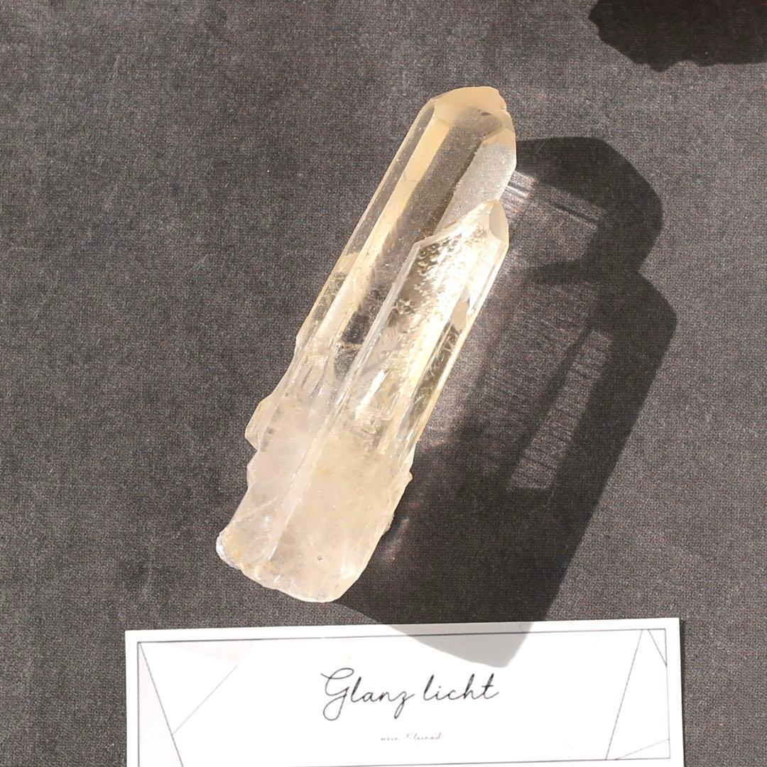 ゴールデンヒーラー クォーツ 原石 水晶 鉱物 希少石 天然石 ツインレイ