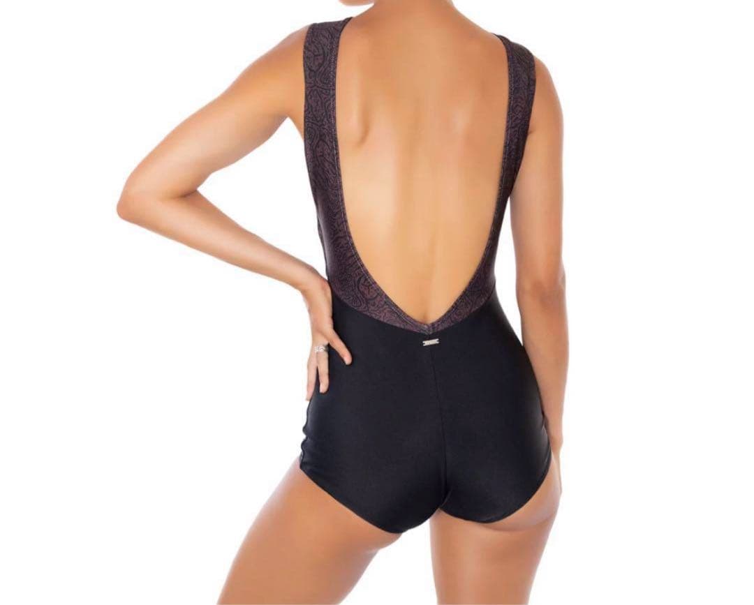 水着・ラッシュガード Lore of the Sea