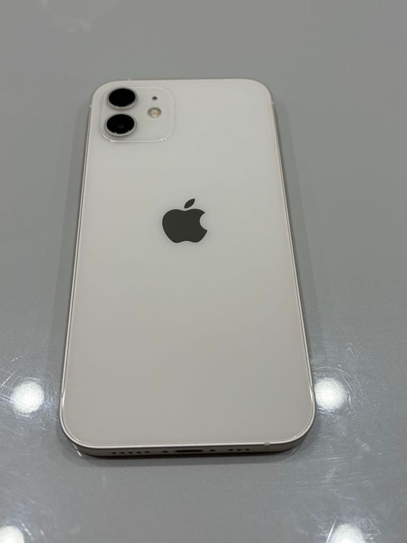 iPhone12 128GB ホワイト ★傷なし★ SIMフリー