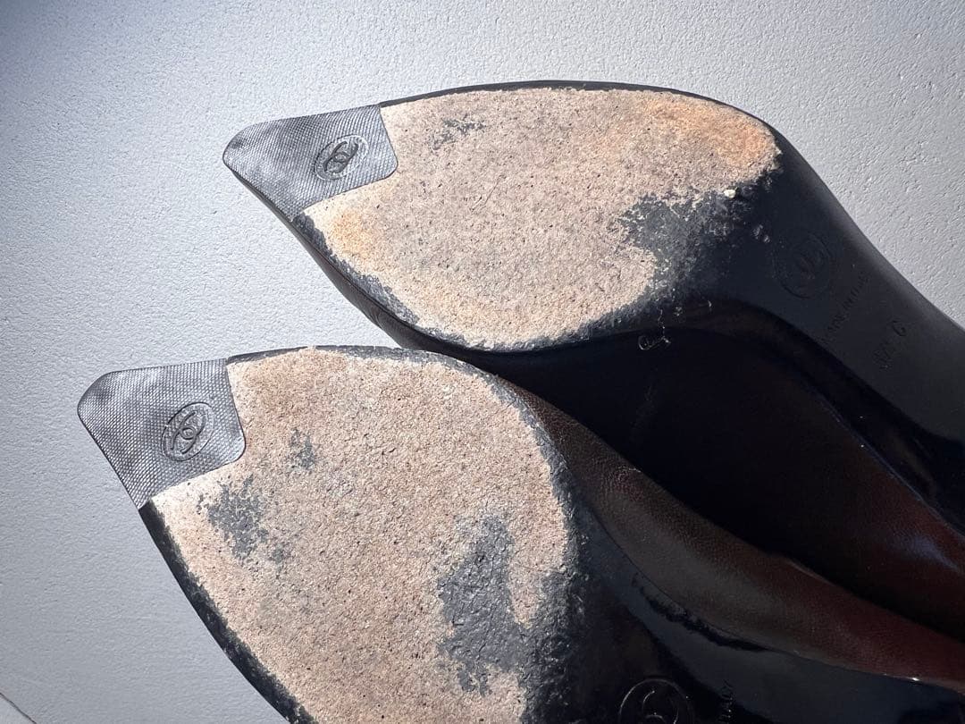 CHANEL ブラウン ポインテッドトゥ パンプス 37 1/2 C