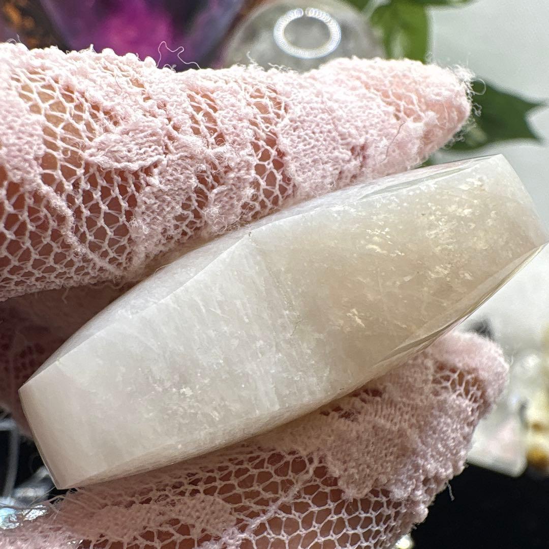 高品質 ムーンストーンハートNo.1647 ギラギラ