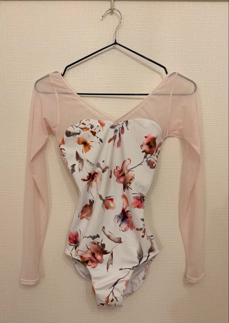 stina 花柄 長袖 レオタード